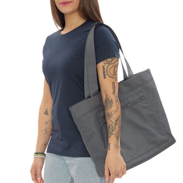MATTE CARRYALL LARGE TOTE 28 L. Thumbnail